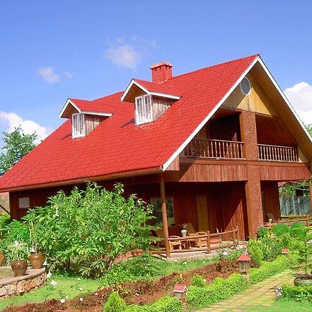 Hill Top Villa Hotel كالاو المظهر الخارجي الصورة