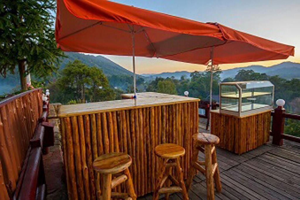 Hill Top Villa Hotel كالاو المظهر الخارجي الصورة