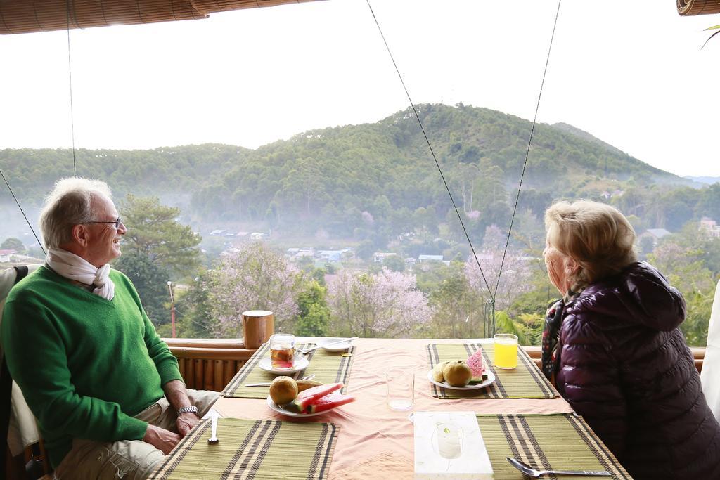 Hill Top Villa Hotel كالاو المظهر الخارجي الصورة