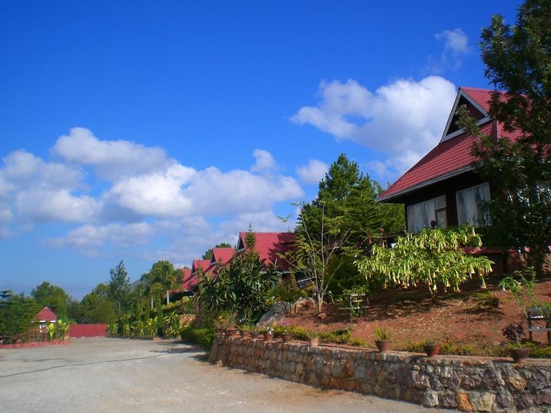Hill Top Villa Hotel كالاو المظهر الخارجي الصورة